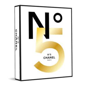 Chanel no 5 book